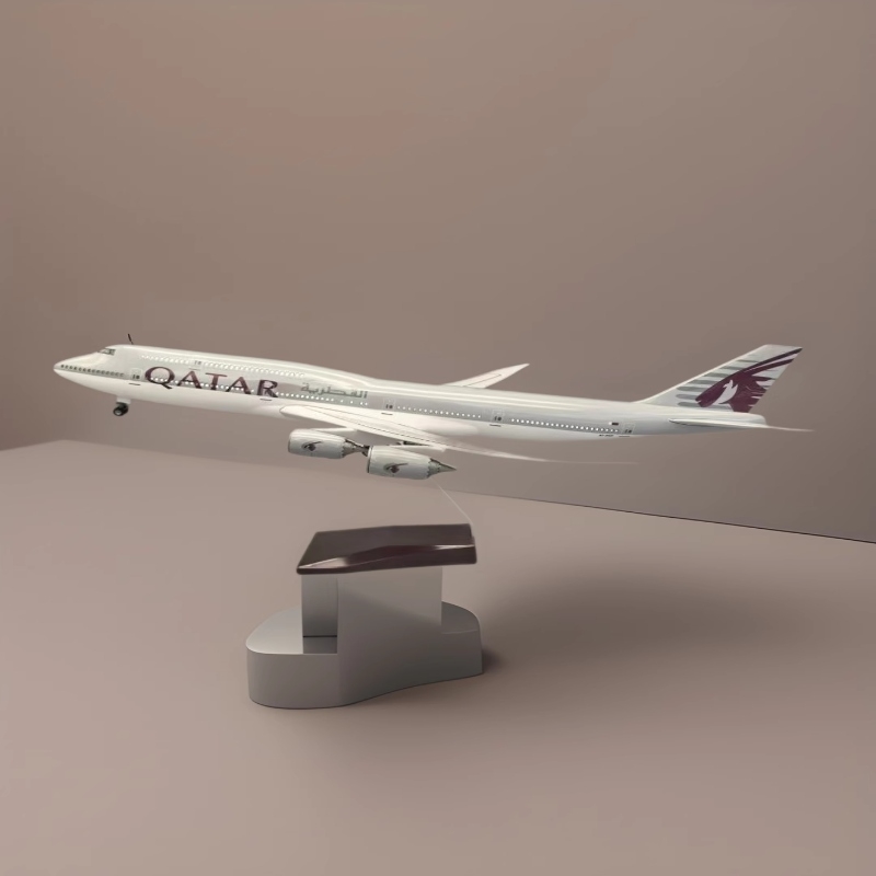 B747 Airplane Model 1:130 Scal - Home Decor Qatar reseña y precio