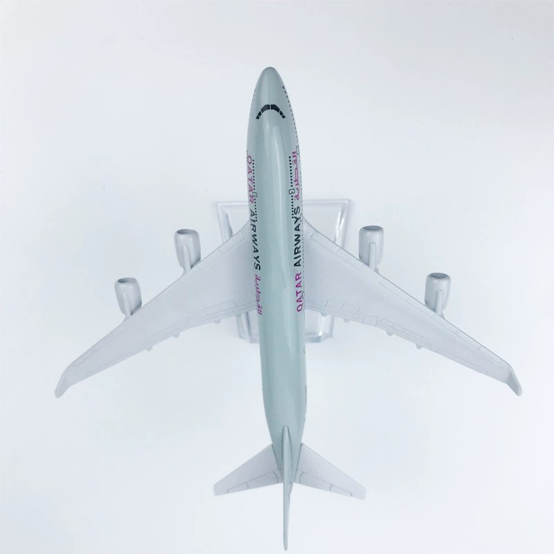 16cm Alloy Metal B747 Qatar Ai - Home Decor Qatar reseña y precio