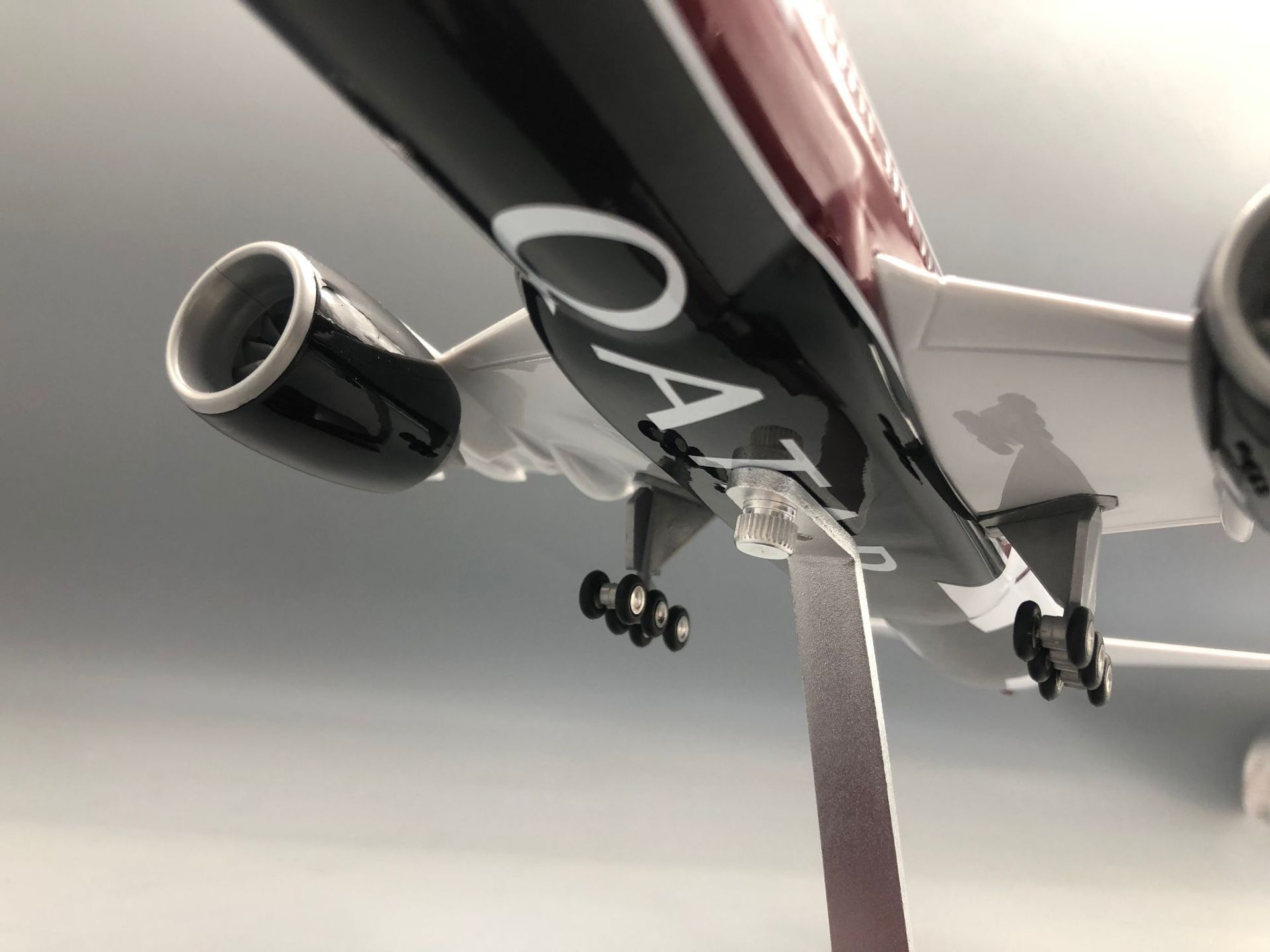 for B777-300 Qatar Model Plane - Home Decor Qatar reseña y precio